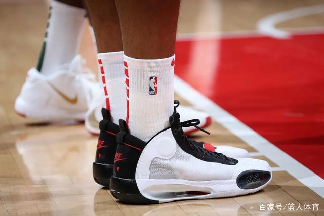 女子排名：科达守住第一 刘显祖取胜进入前50