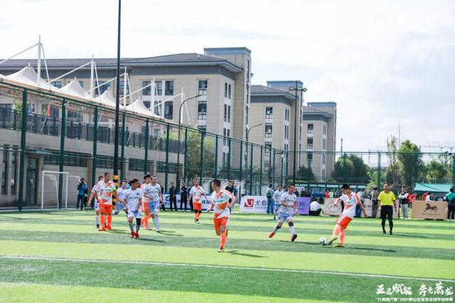 阿伦25+20骑士负热火 步行者大胜送活塞4连败